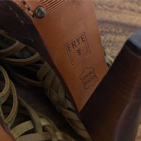 Frye Joy Huarache Platform Heels Olive Green Leather Size 7 - Picture 9 of 11